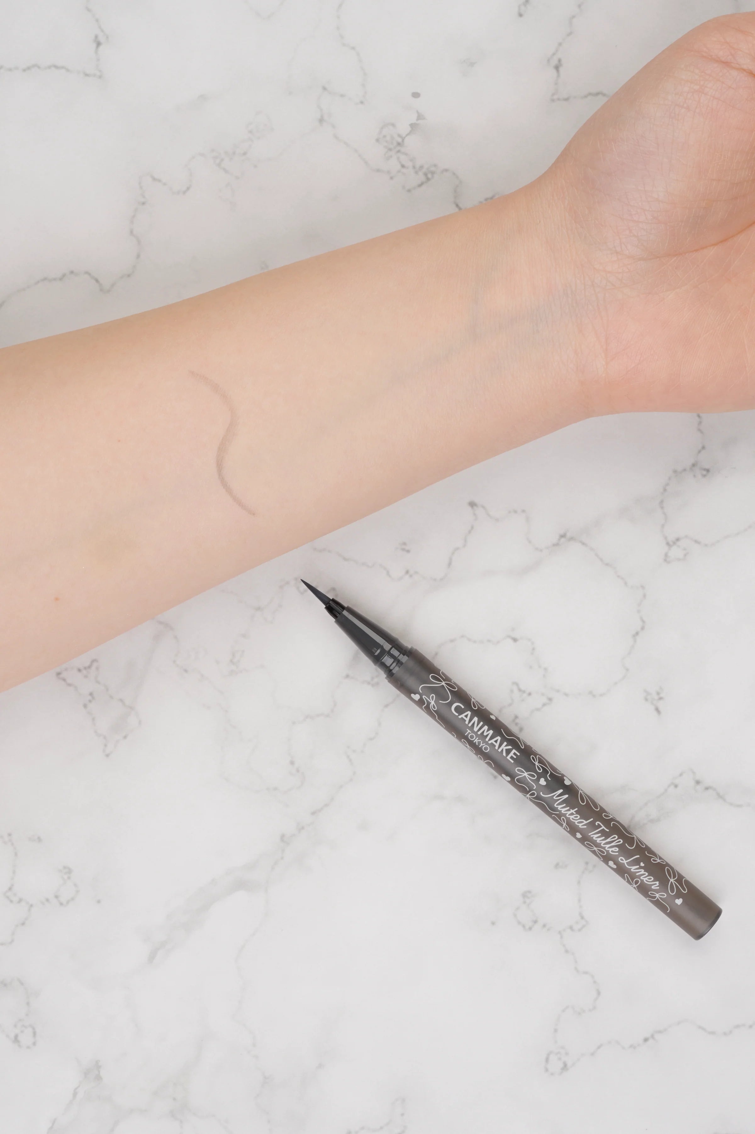 Muted Tulle Liner